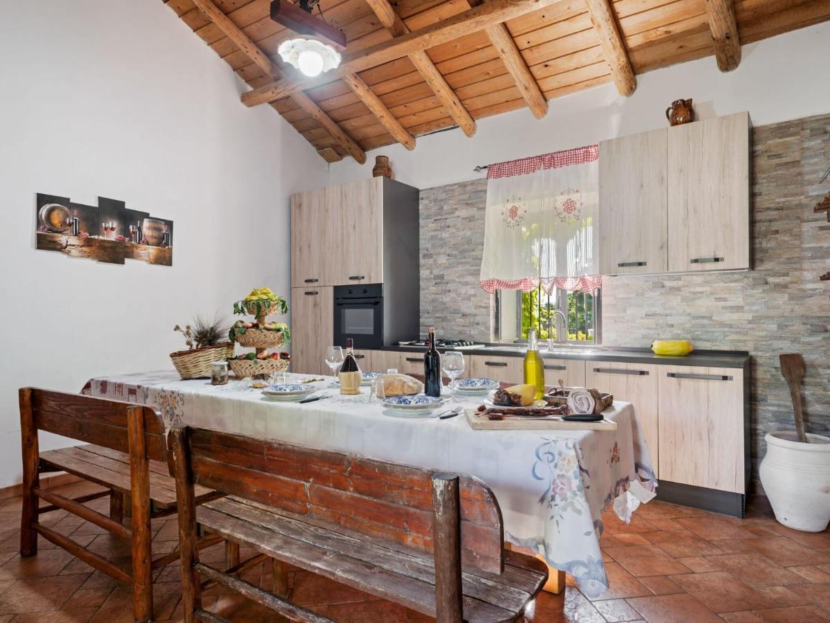 Belvilla By Oyo Casa Otaiti Maniace Екстериор снимка