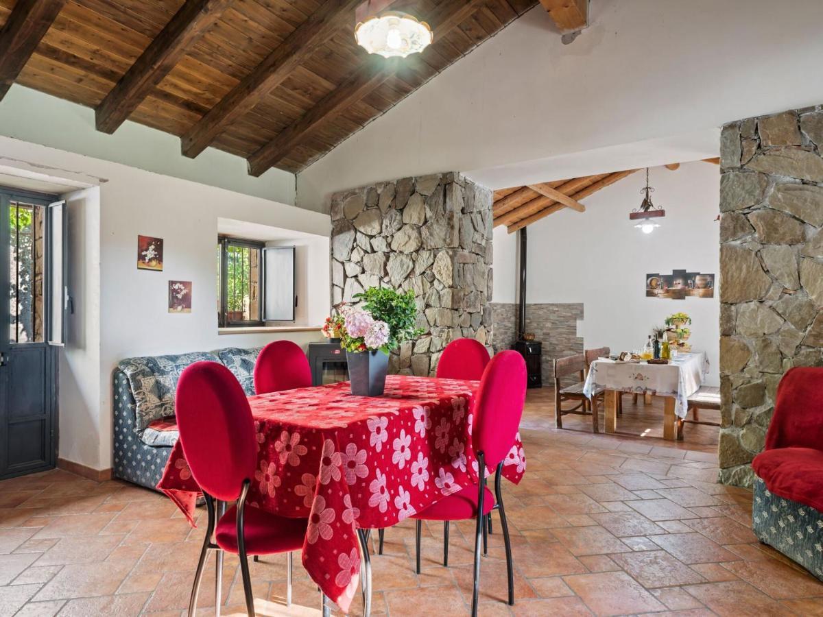 Belvilla By Oyo Casa Otaiti Maniace Стая снимка
